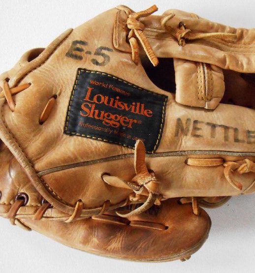 Louisville Museum Slugger Factory Blogs Movers And Shakers Graig Nettles Glove