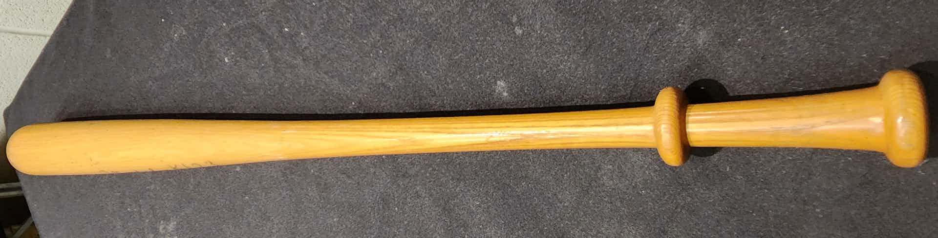 Bat Tails: Knobs Were a Minor Phenomenon in 2022